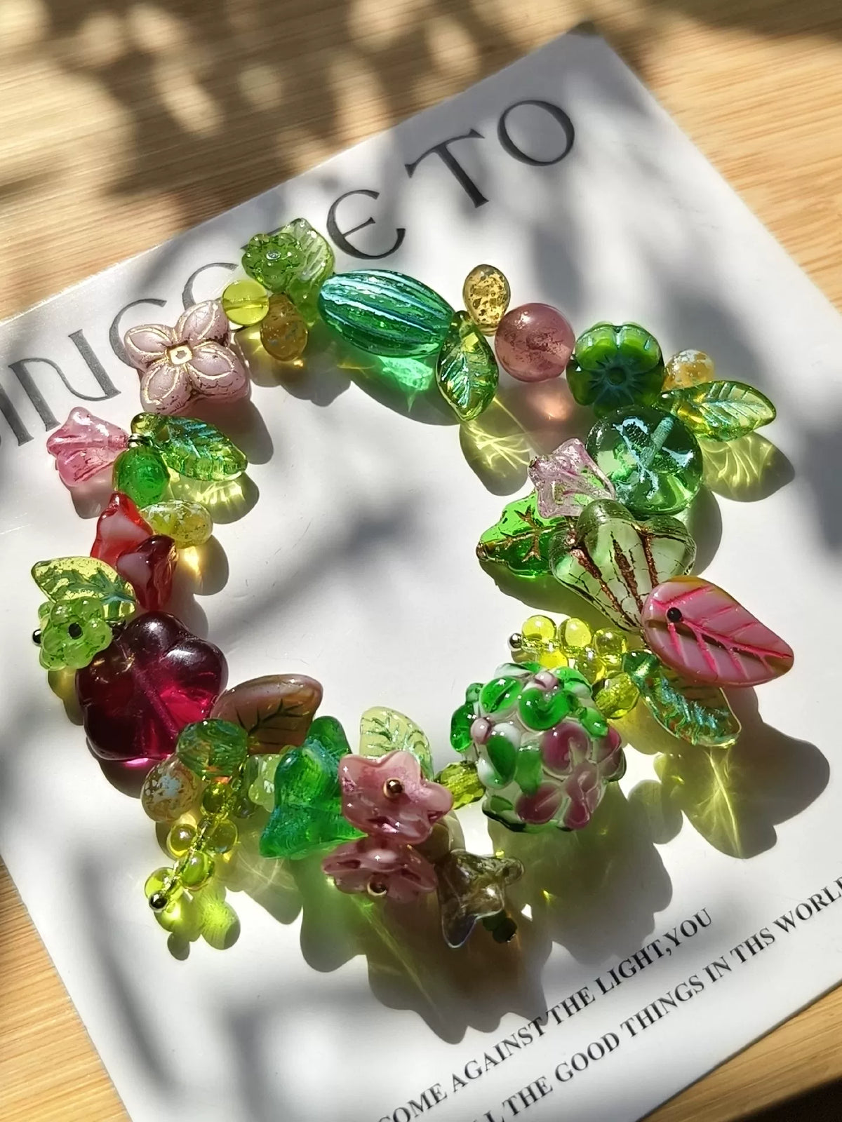 Bracelet floral en perles de verre tchèques