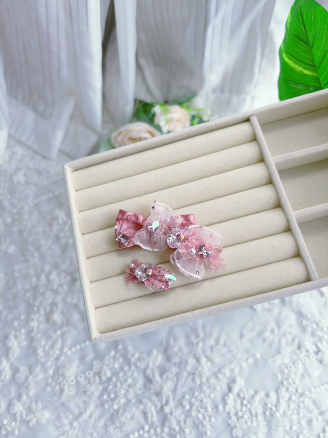 Ganchos de Cabelo com Laço de Cristal Rosa para Animais