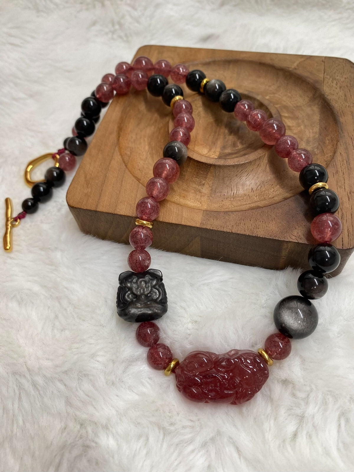 Strawberry Quartz Silver Necklace 7.5mm Beads