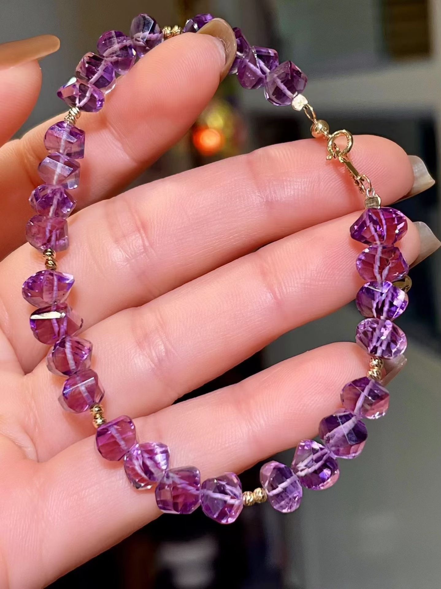 Amethyst Bracelet with 18k Gold Clasp, 6.5-7mm Faceted Beads