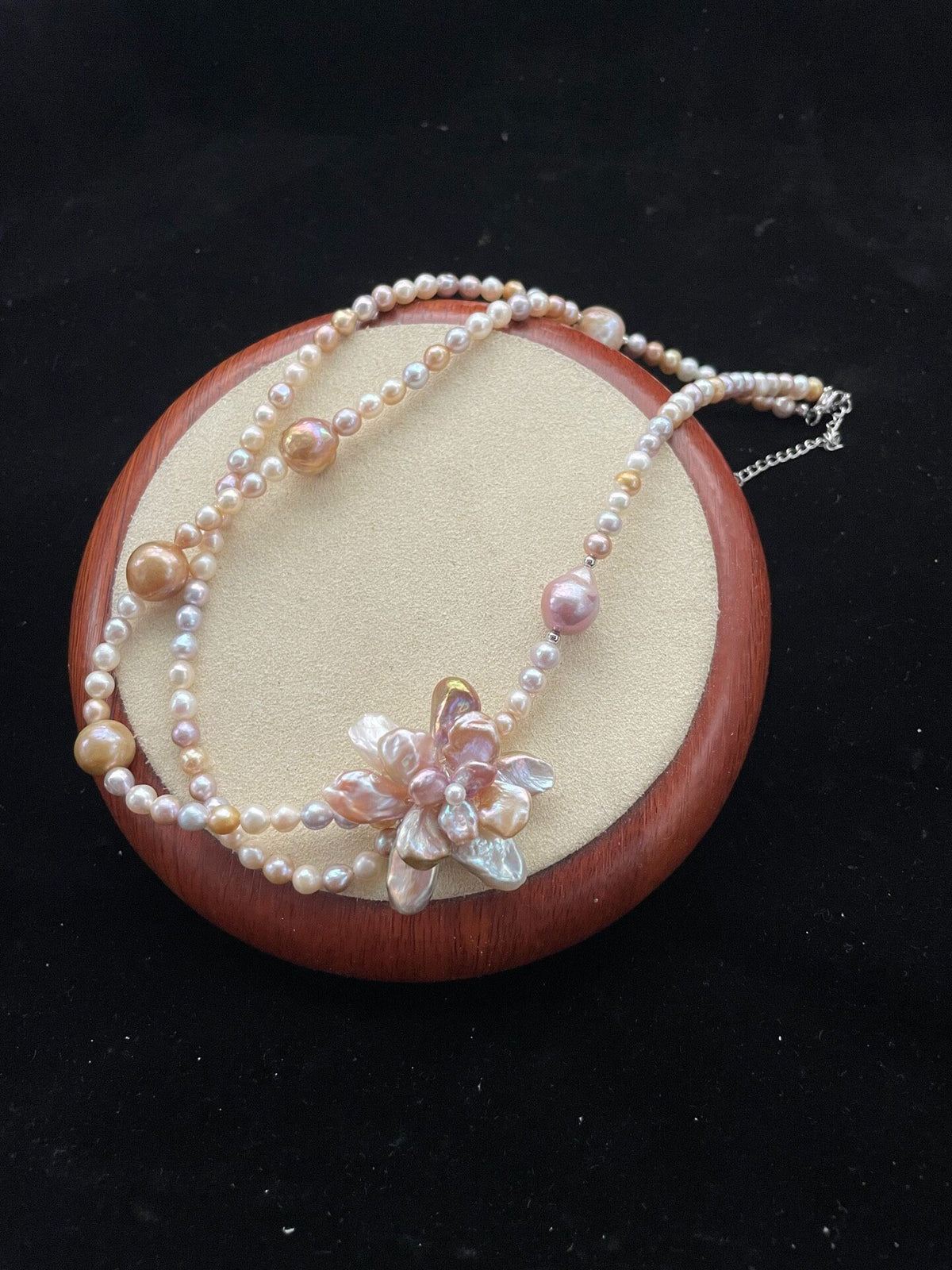 Baroque Pearl Flower Necklace