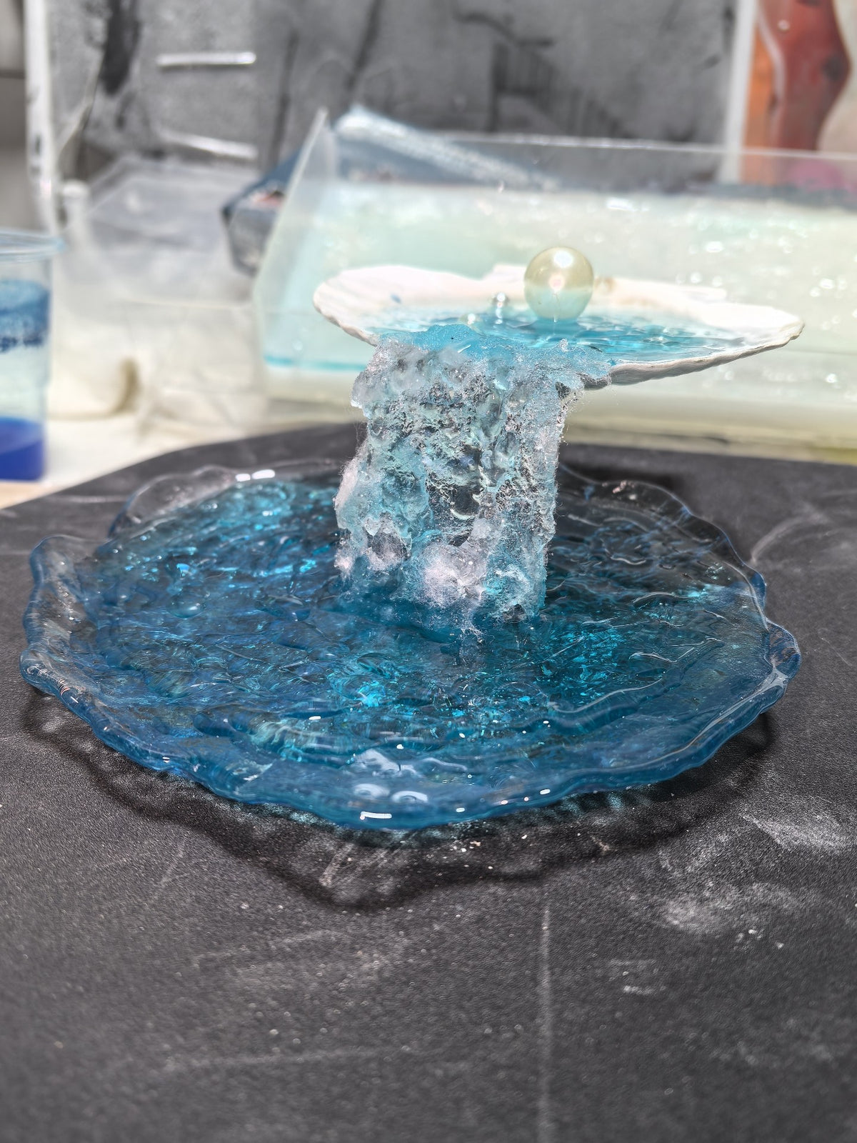 Blue Resin Seashell Waterfall Pearl Decor