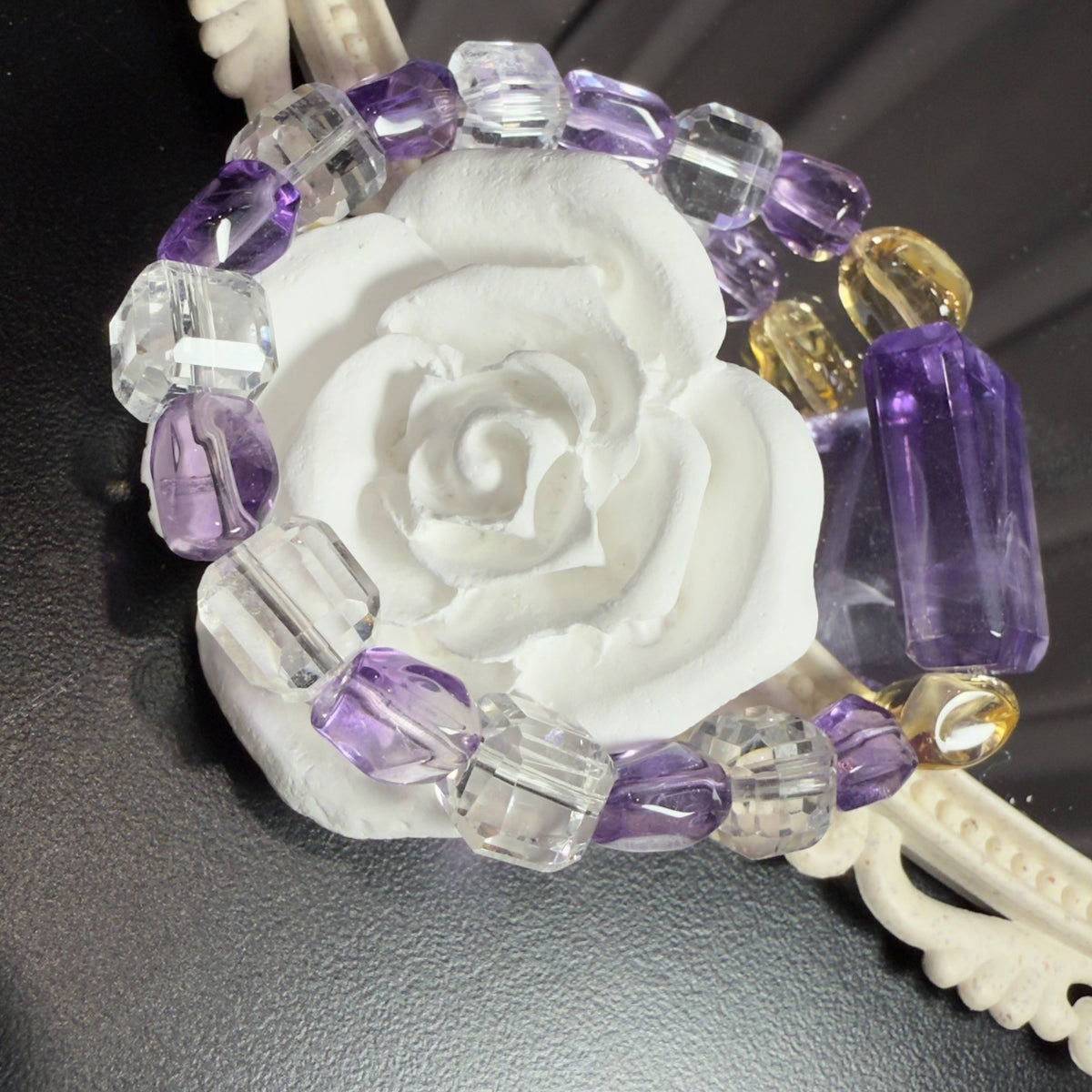 Pulseira de Contas de Ametista, Citrino e Quartzo Transparente Cube