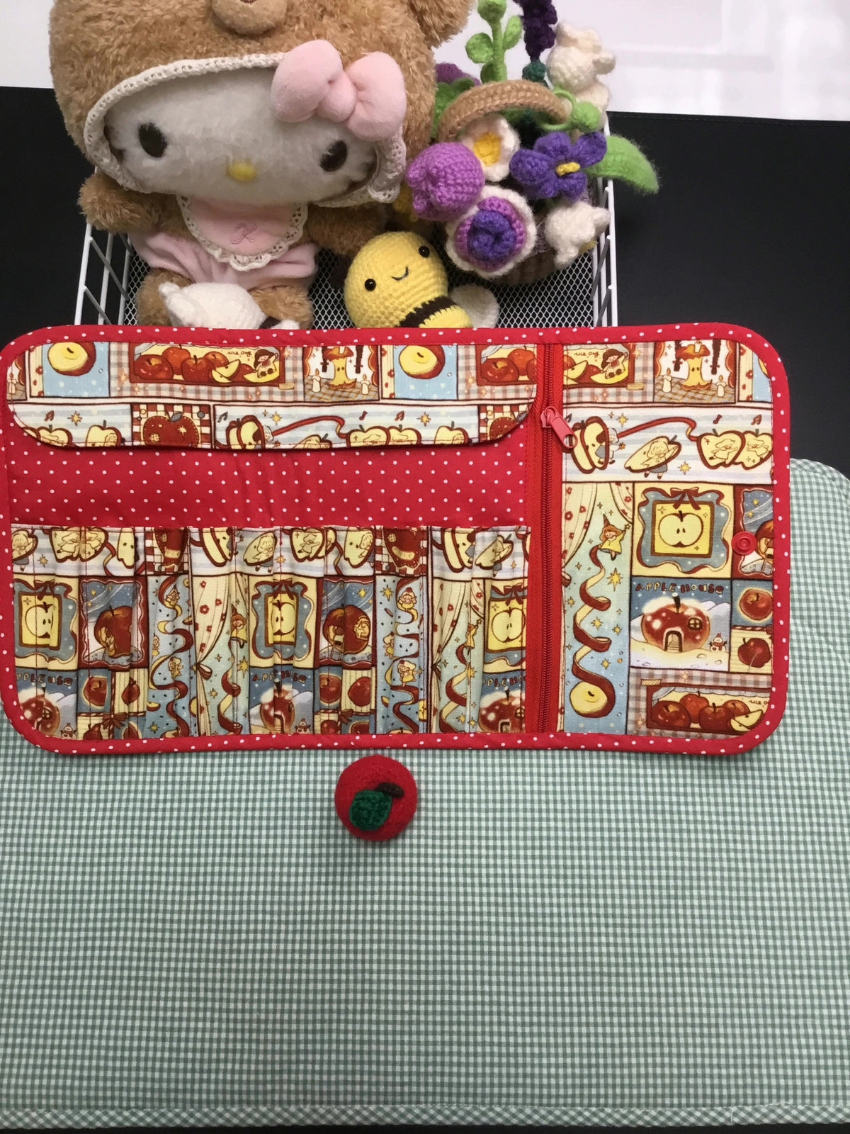 Crochet Hook Storage Case Ten Slot Apple Print