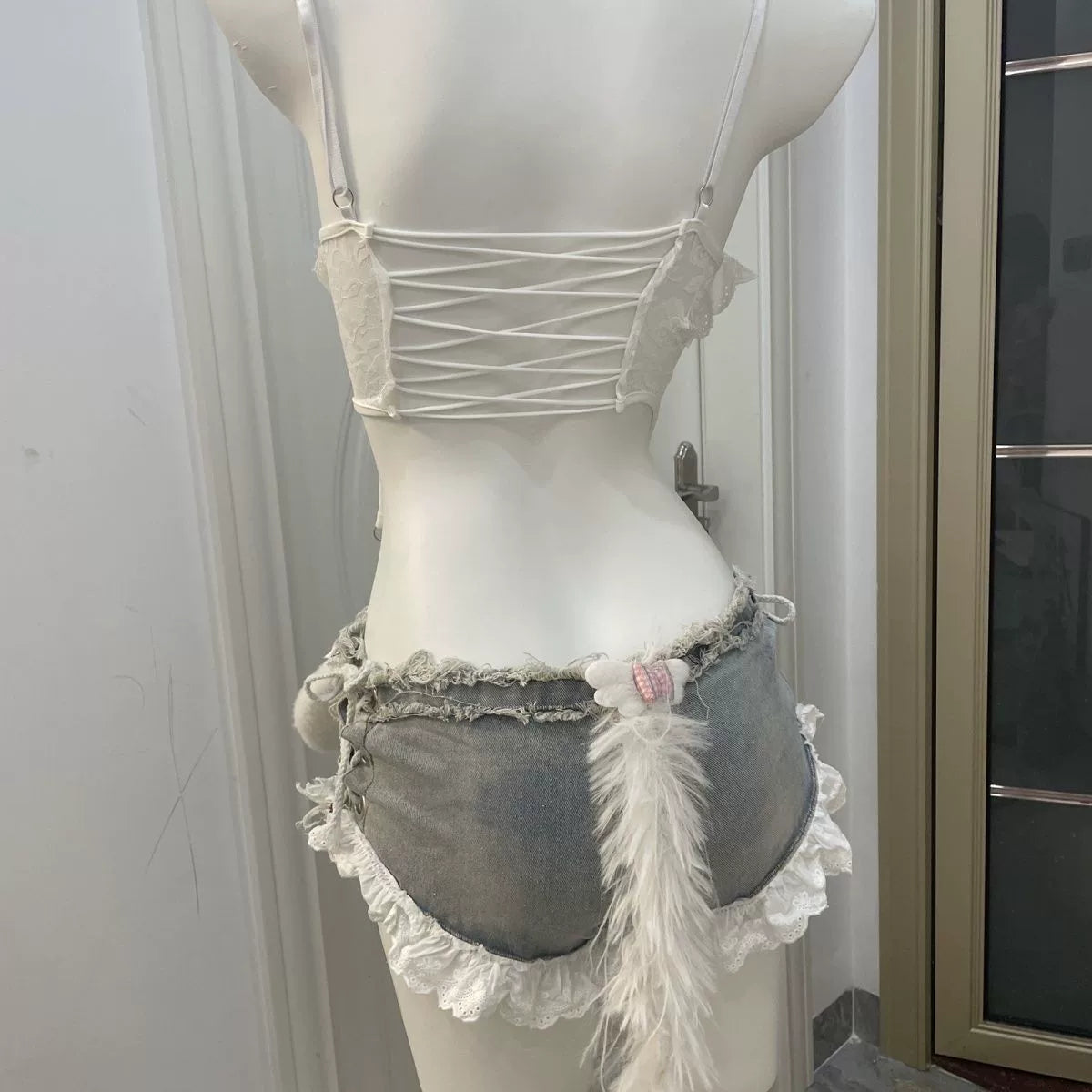 1082431579828 - Image 3