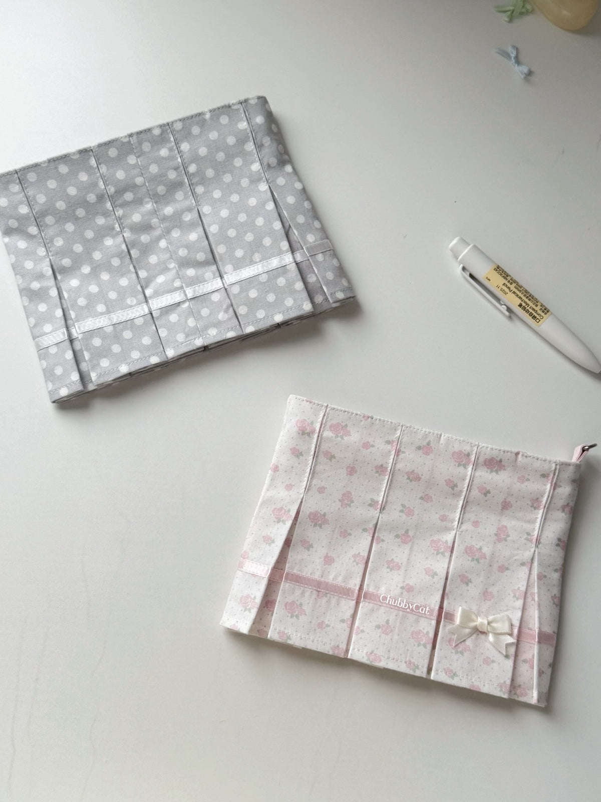 Pleated Skirt Storage Bag Accordion Design