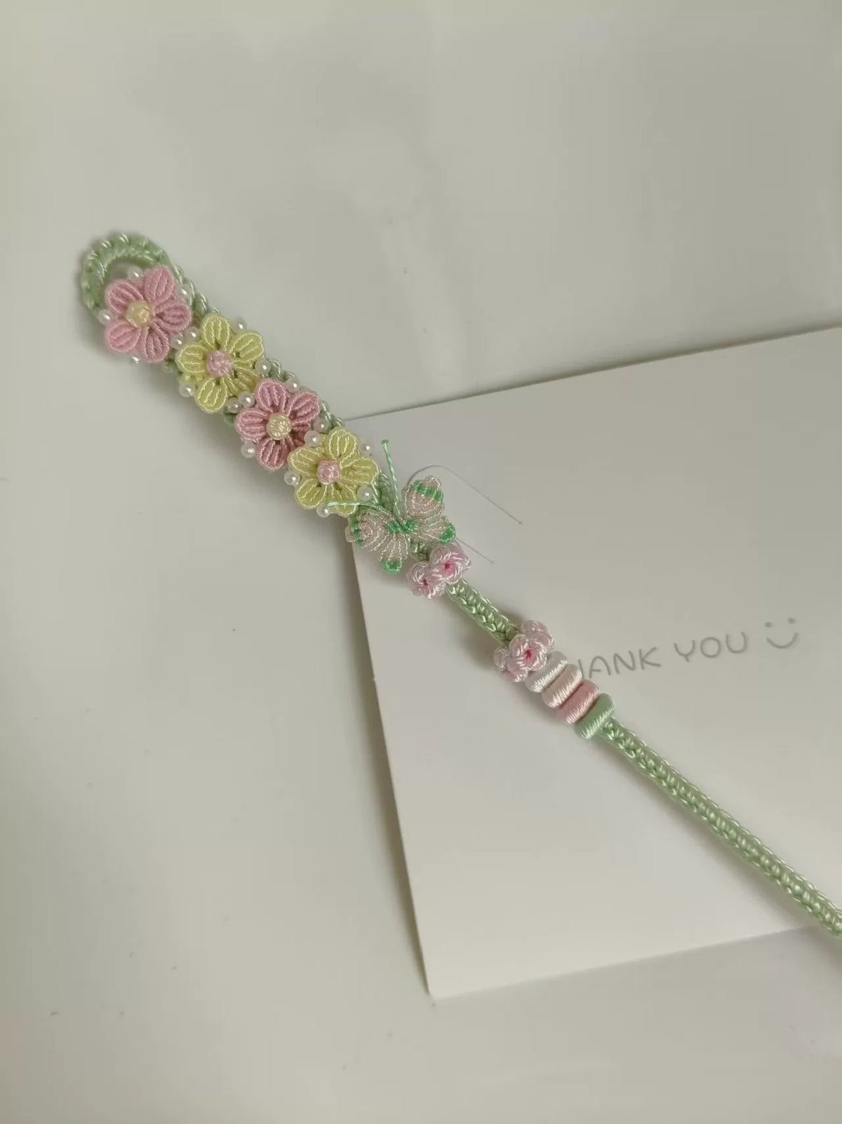 Pulseira Tecida à Mão Gradiente Rosa e Verde