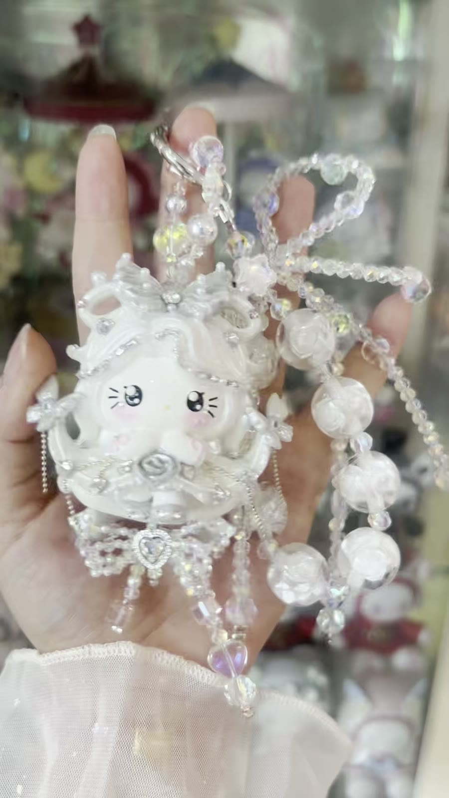 Yuki Beads Cat Bag Charm with Crystal Flowers