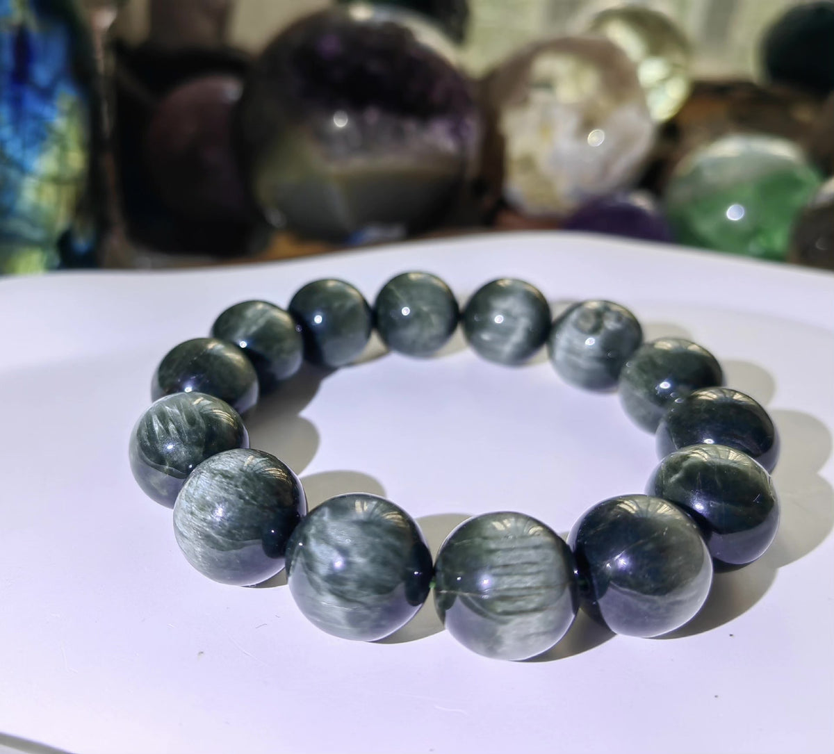 Green Hawks Eye Stone Bead Bracelet 14mm