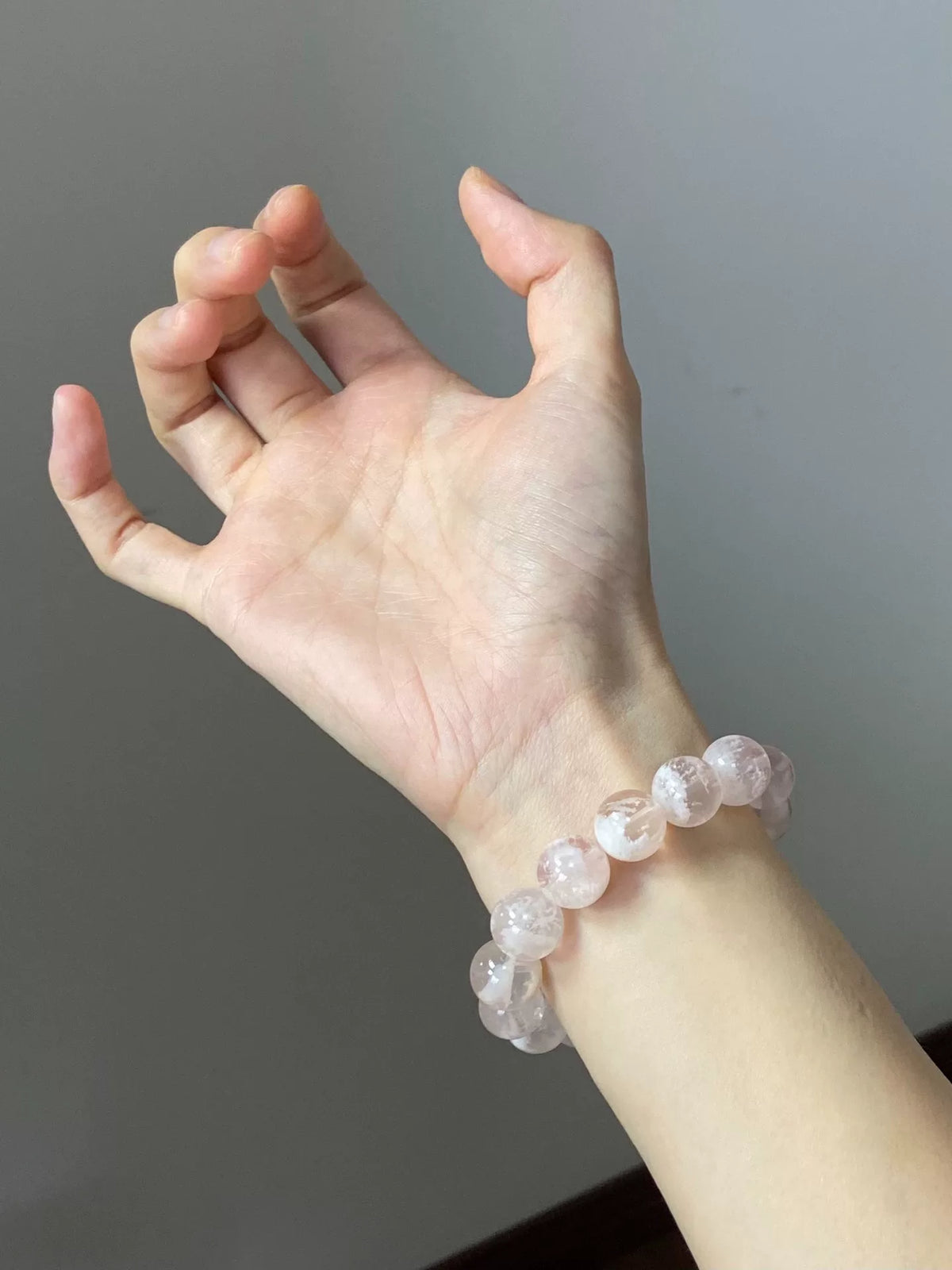 Roze Snowflake Phantom Quartz Kristalarmband
