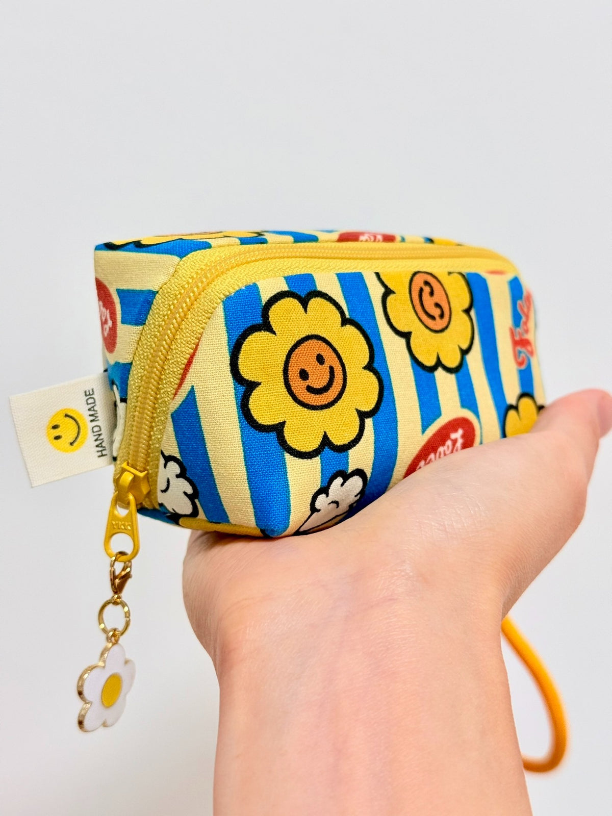 Smiley Flower Striped Storage Pouch