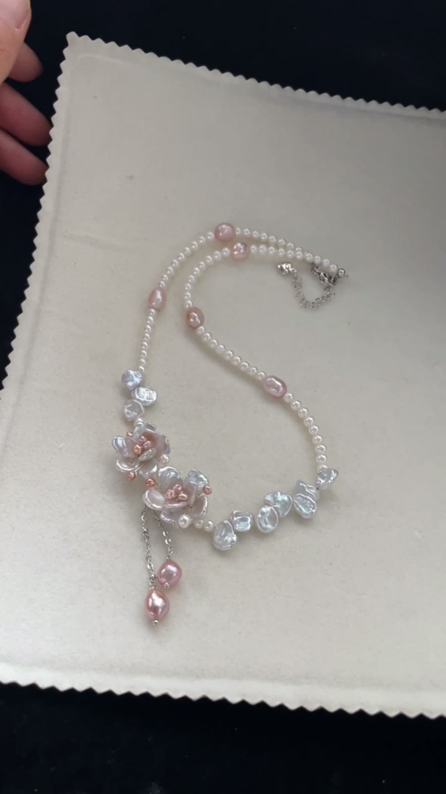 Natural Pearl Two-Flower Necklace