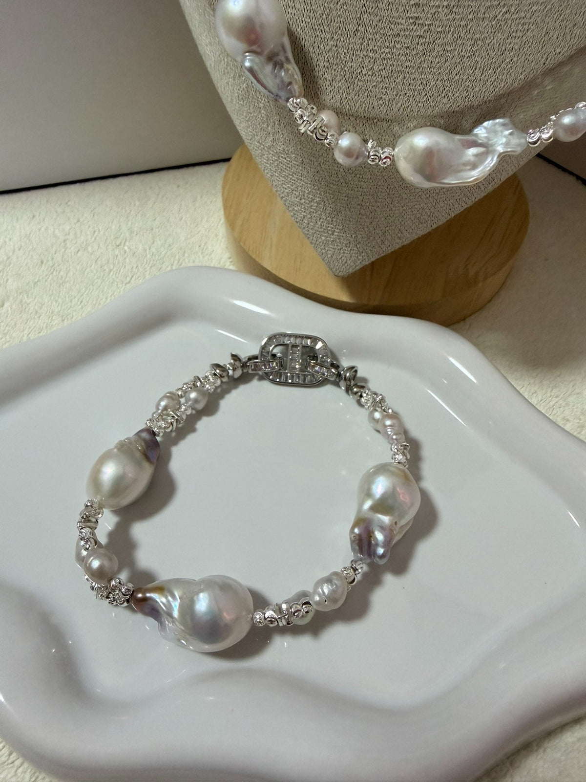 Baroque Pearl Jewelry Set with Silver Clasps