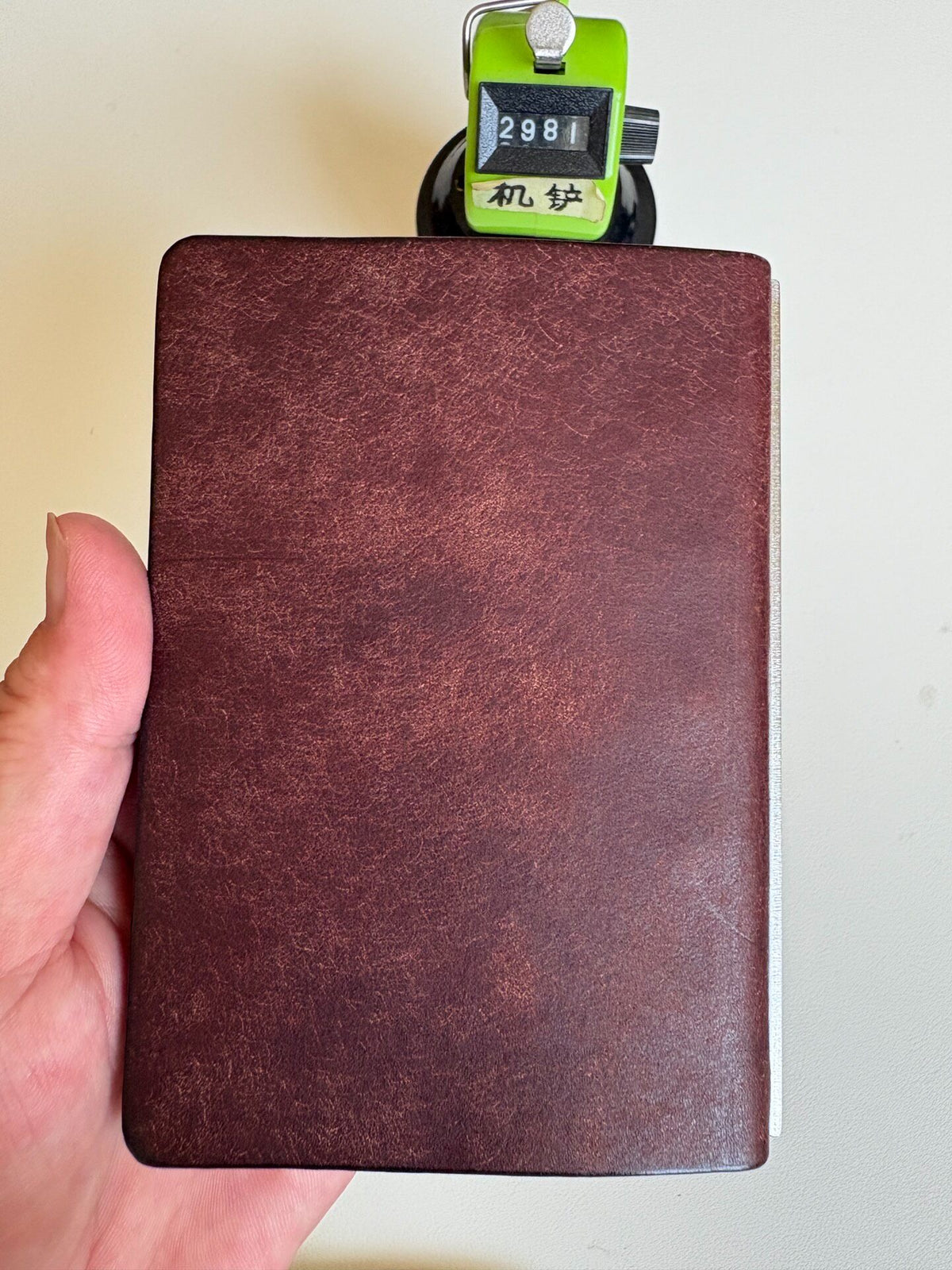 Pueblo Leather 6-Ring Binder Brown