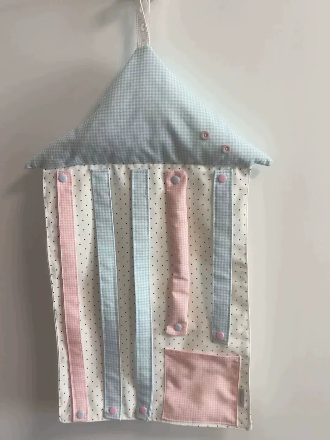 Fabric House Shaped Wall Hanging Hair Accessory Organizer