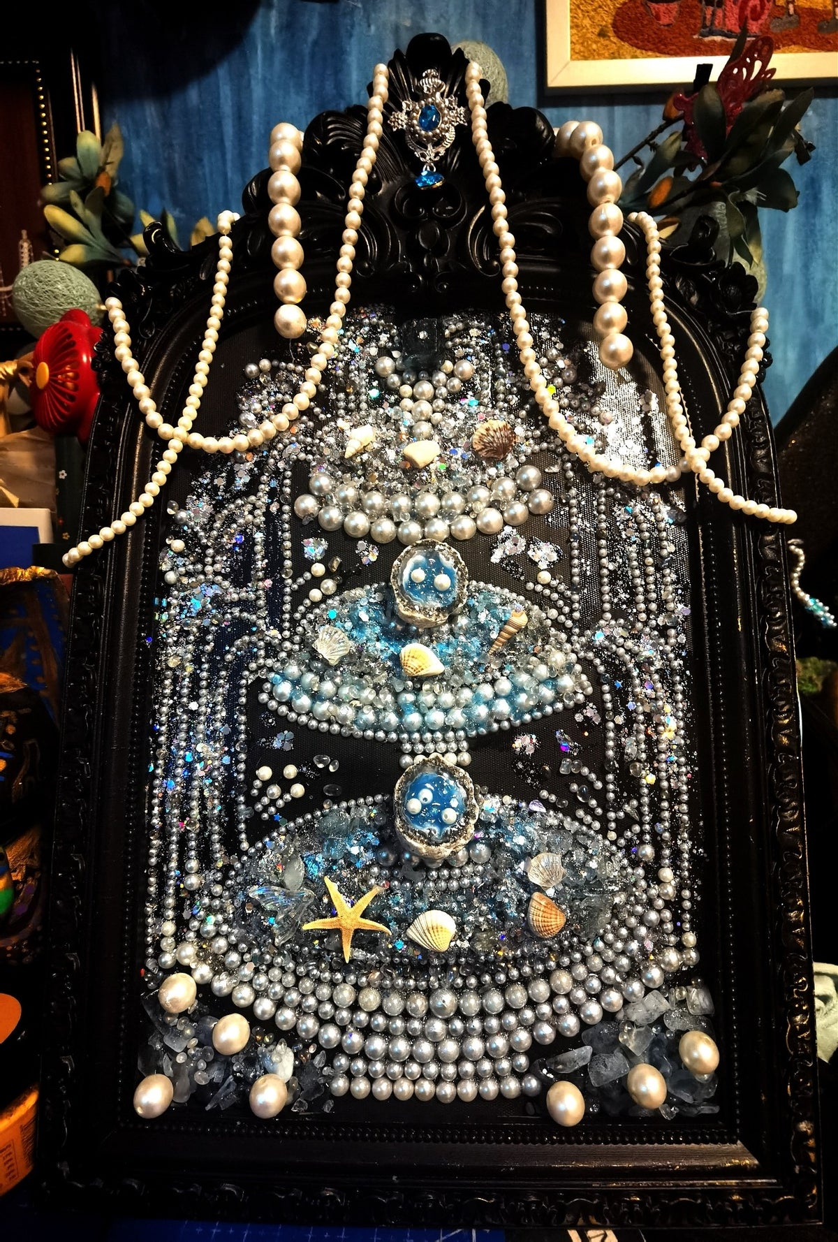 Blue Fountain Pearl Art Framed Sculpture