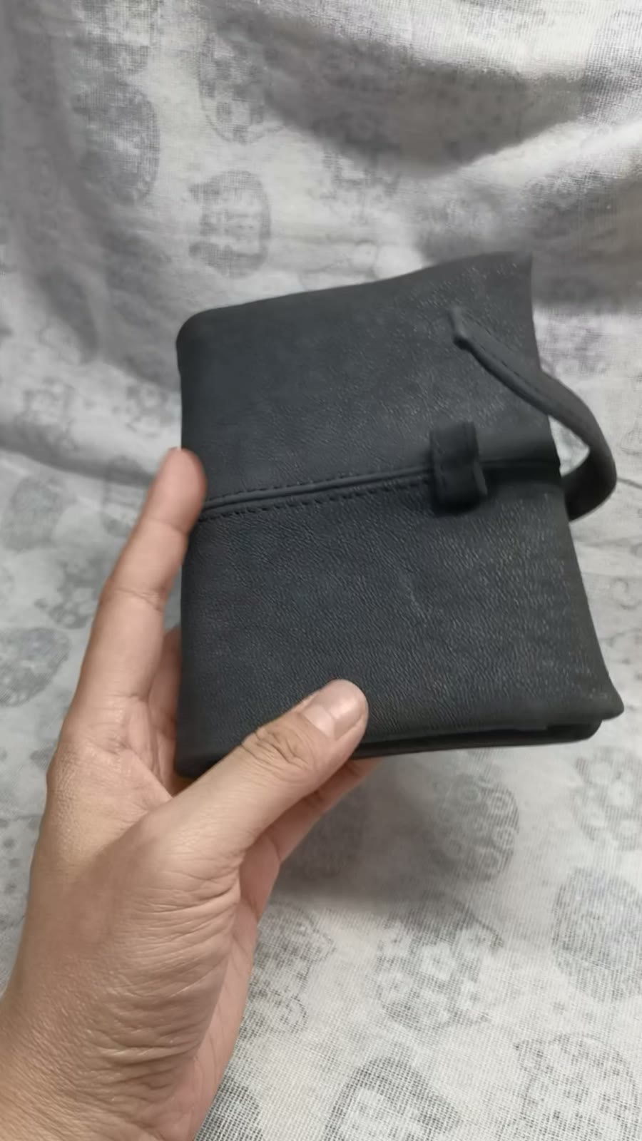 Capa para Agenda de Anéis A7 em Couro de Cabra Preto