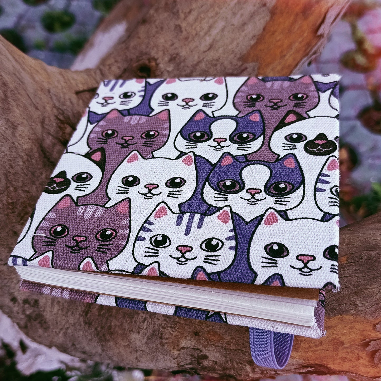 12cm Coptic Stitch Watercolor Sketchbook with 46 Pages of 300gsm Semi-Cotton Paper
