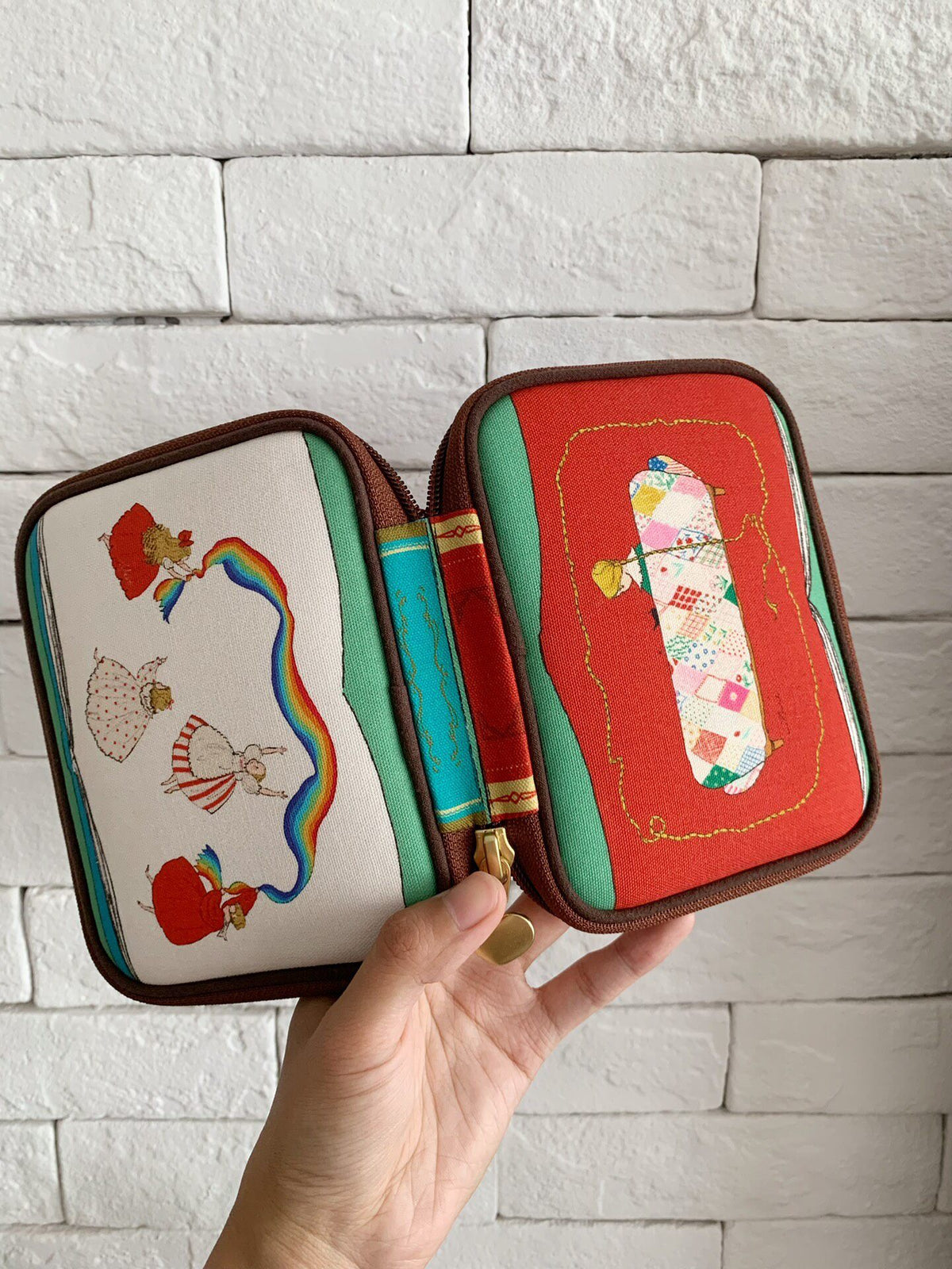 Zippered Pouch with Camper Van Print