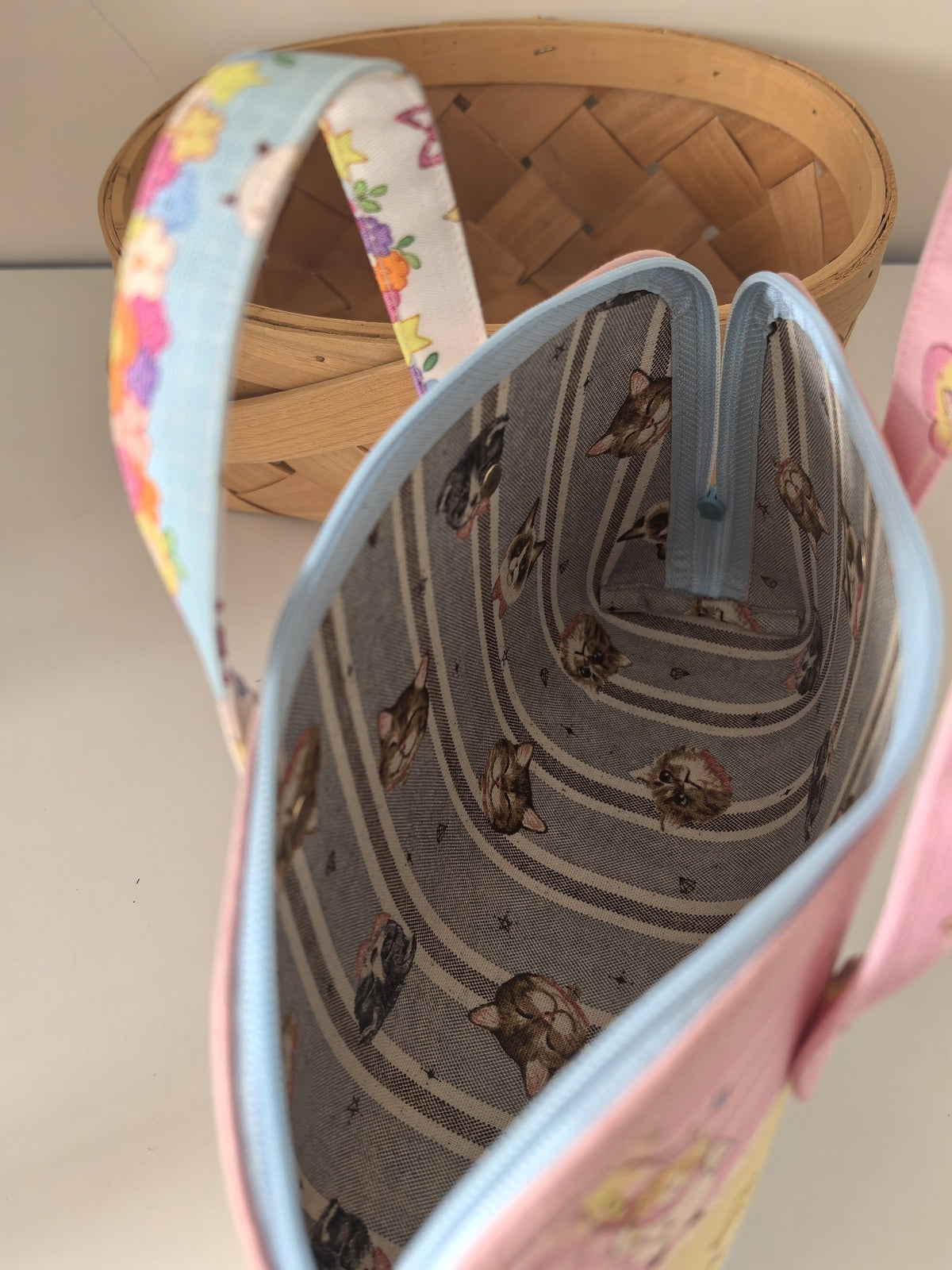 Woven Star Cat Print Handbag