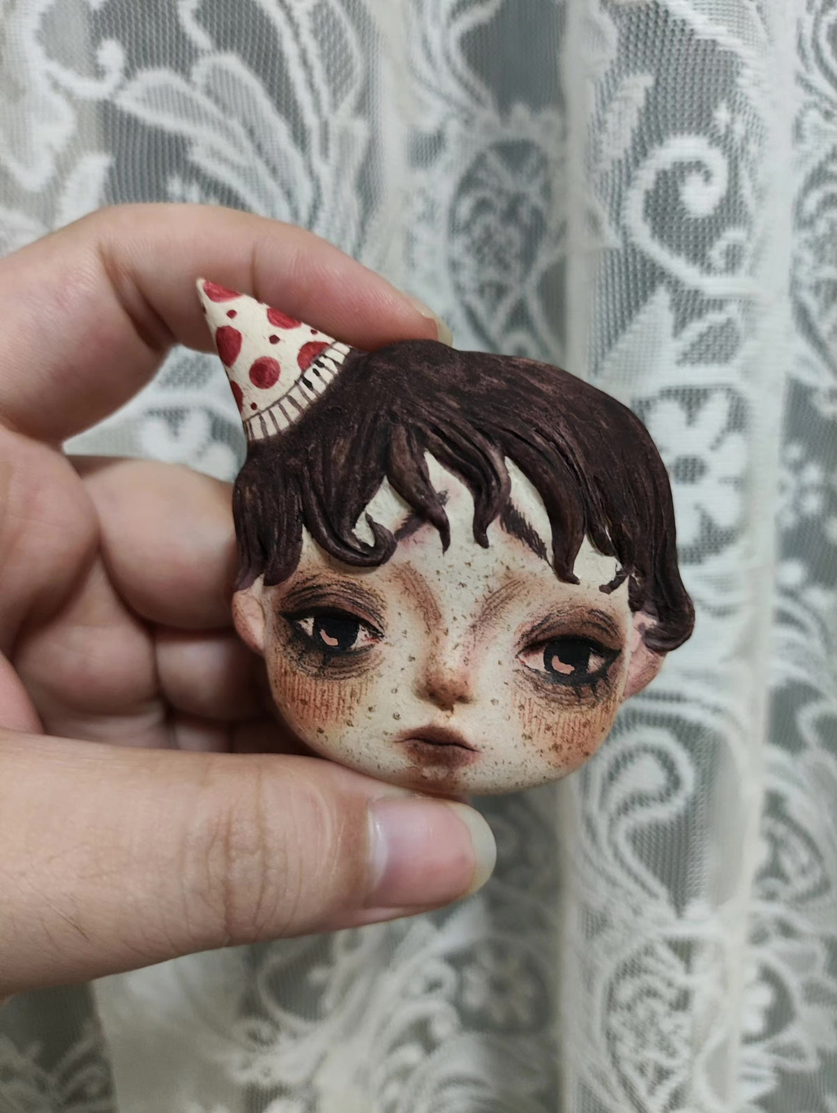 Stone Plastic Clay Doll Head Brooch Magnet