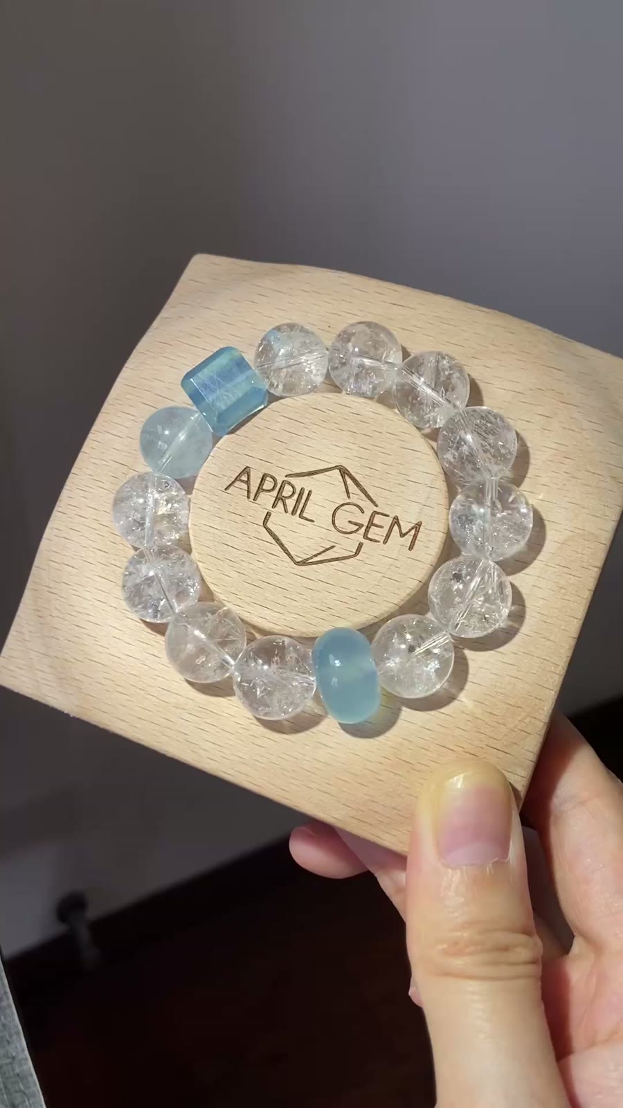 Aquamarine Quartz Beaded Bracelet 14mm