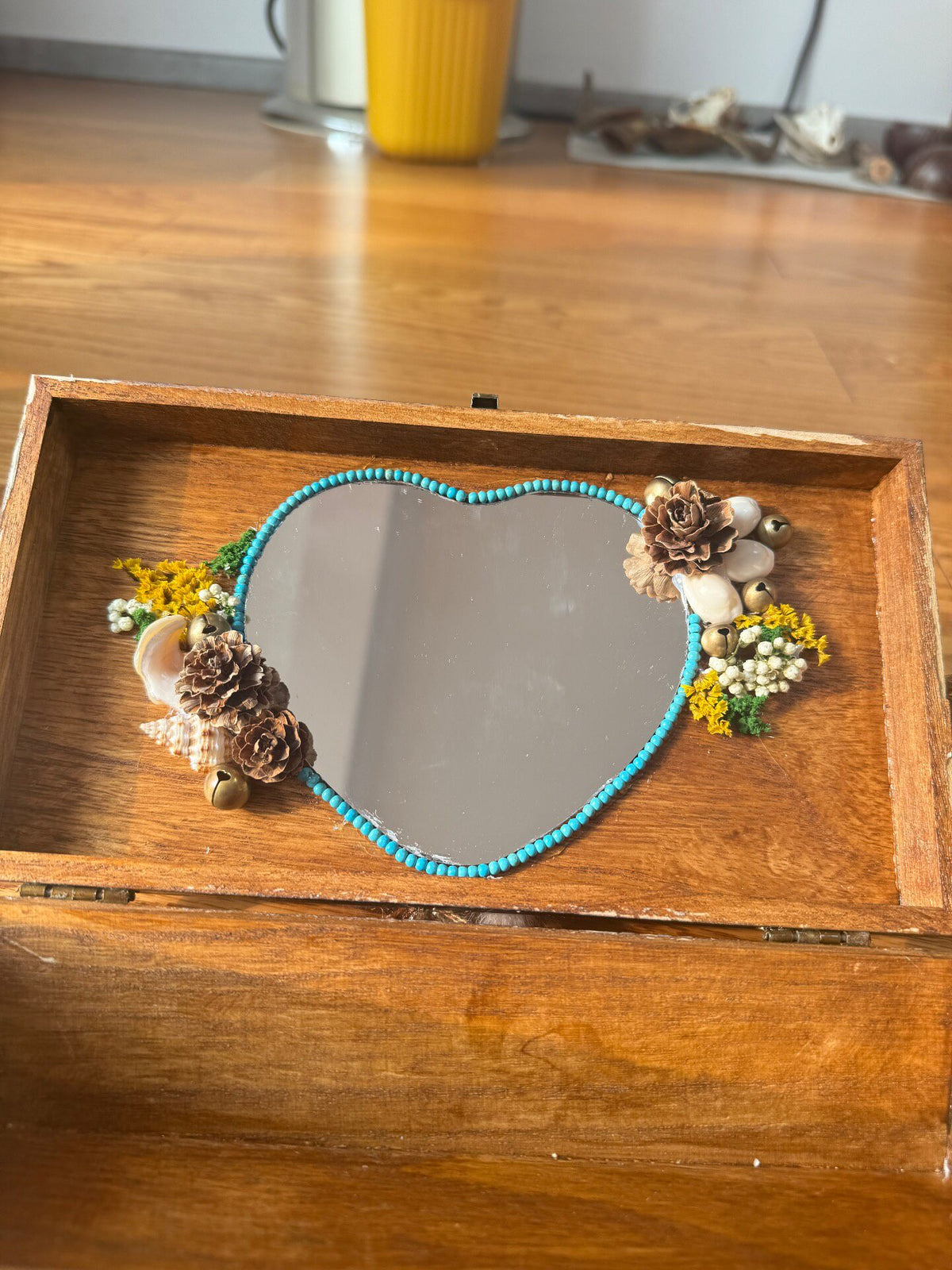 Crystal Seashell Wooden Storage Box