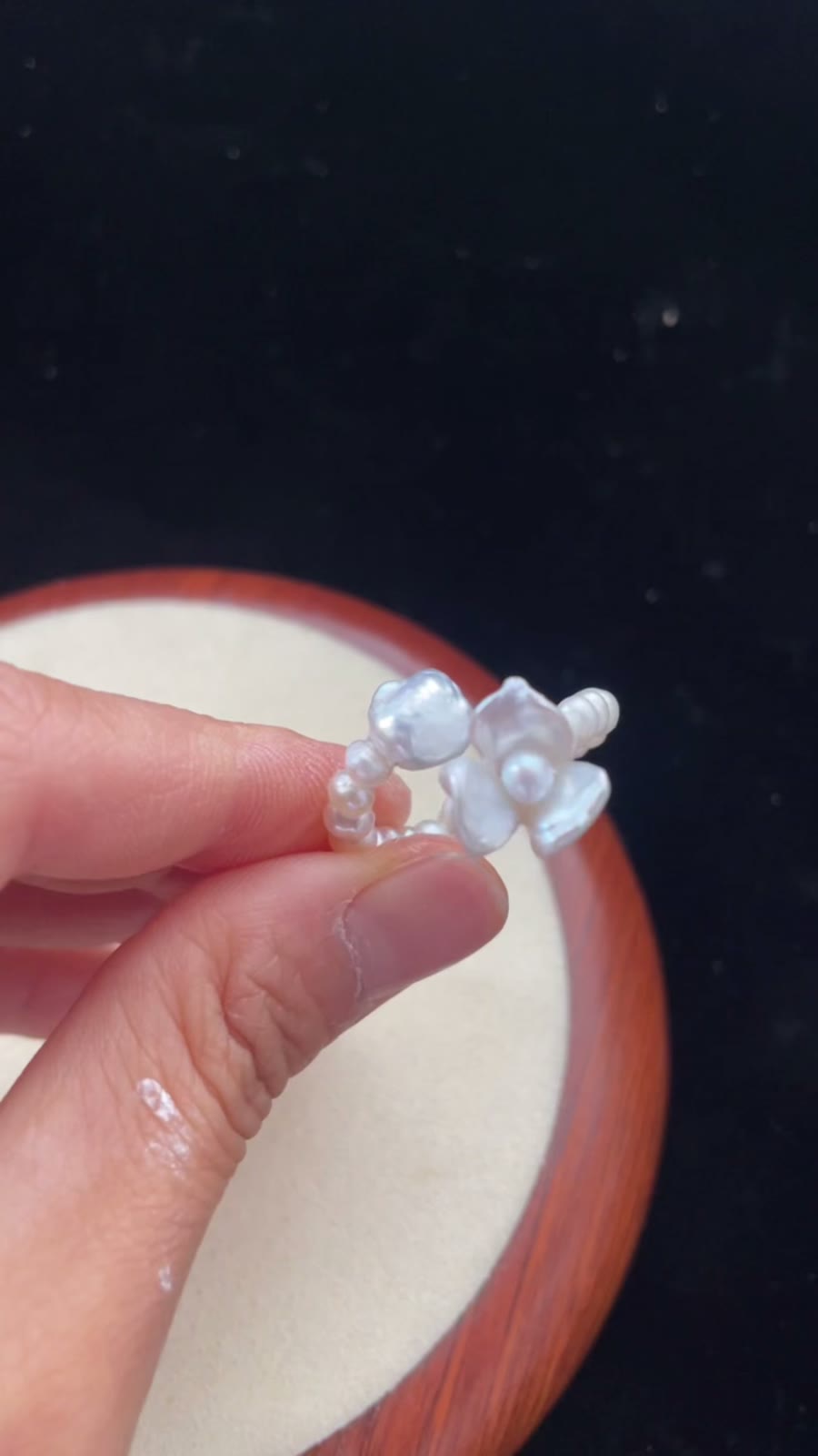 Anillo de Flor de Perlas Naturales