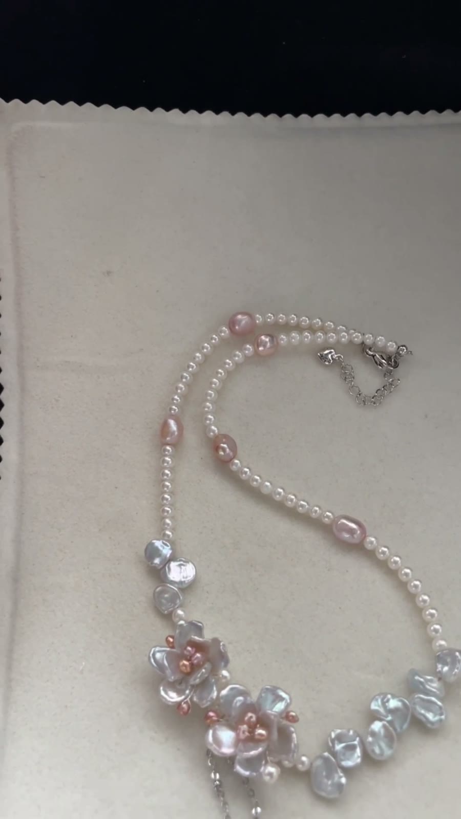 Natural Pearl Two-Flower Necklace