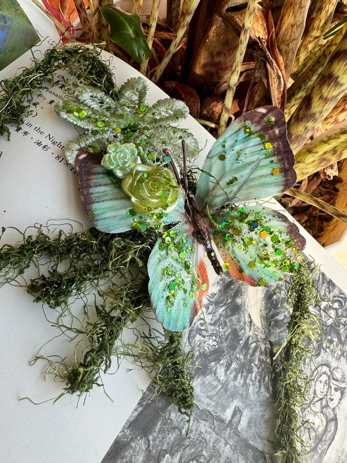 Handcrafted Moss Green Butterfly Choker Necklace