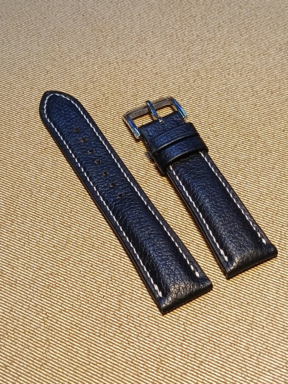 860496686796 - Image 1