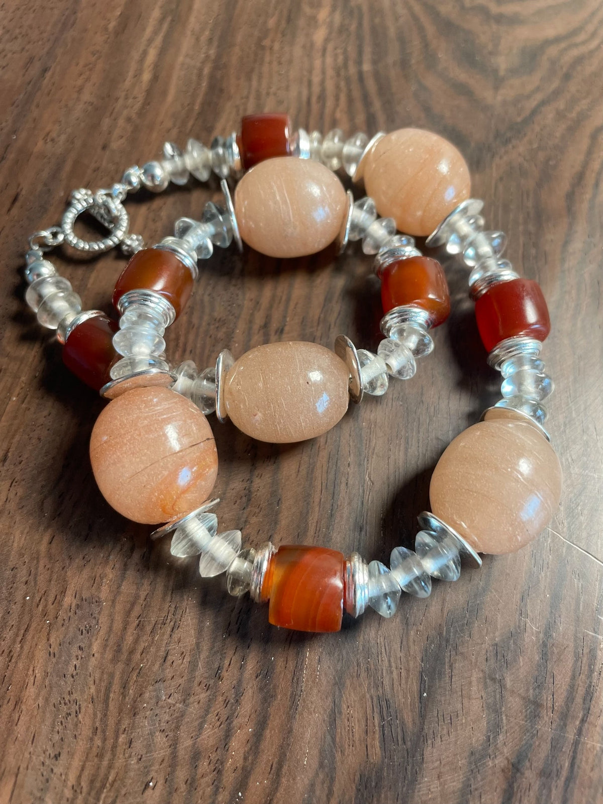Set collana e bracciale in vetro pesca e agata