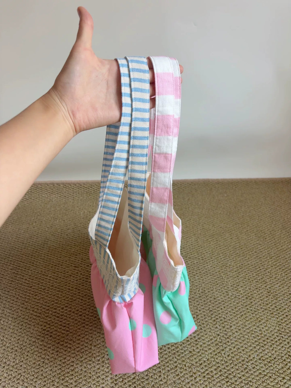 Handgefertigte Baumwoll-Color-Block Schultertasche