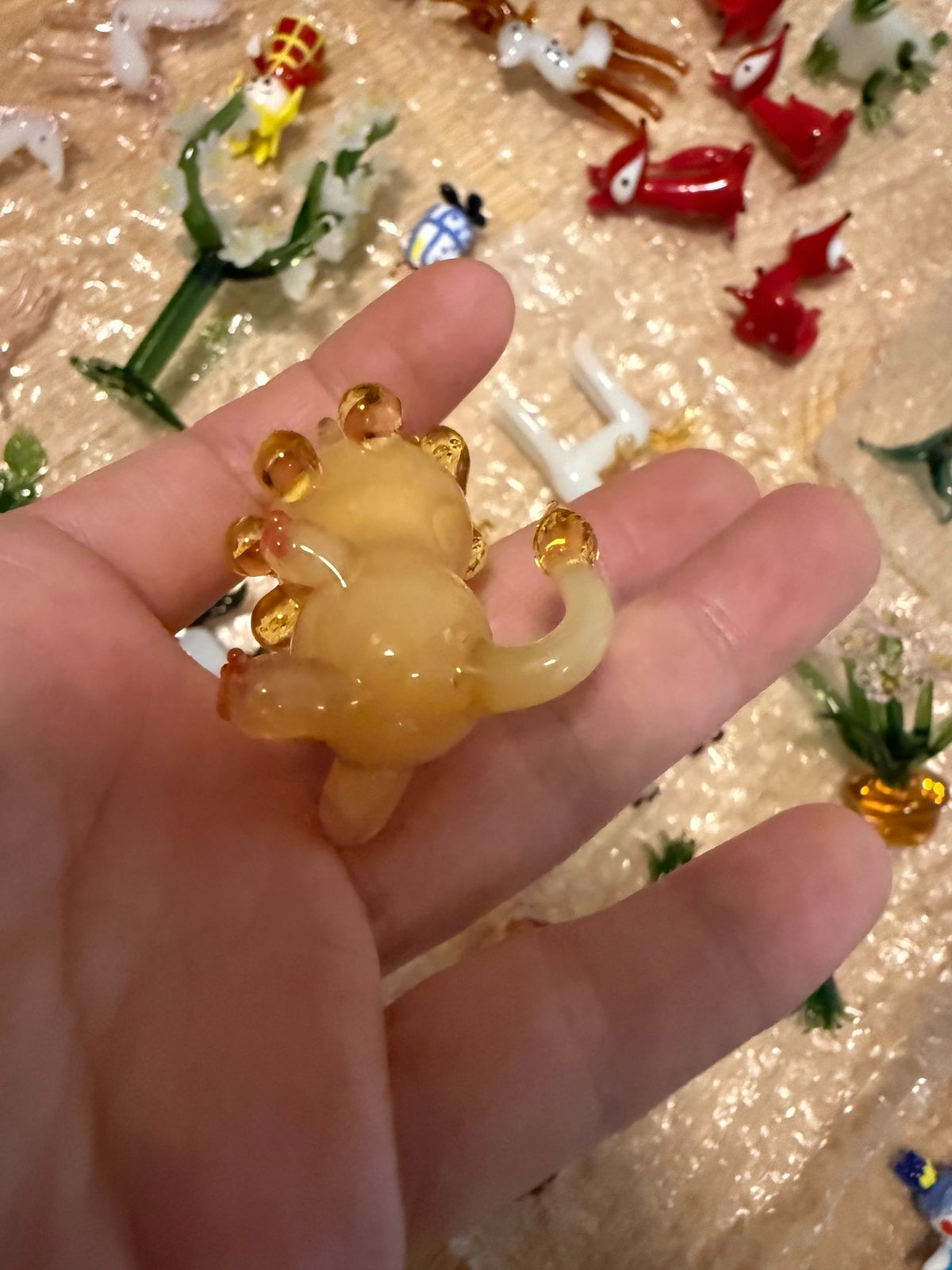 Figurine de Lion Dessin Animé en Verre Ambré Artisanal