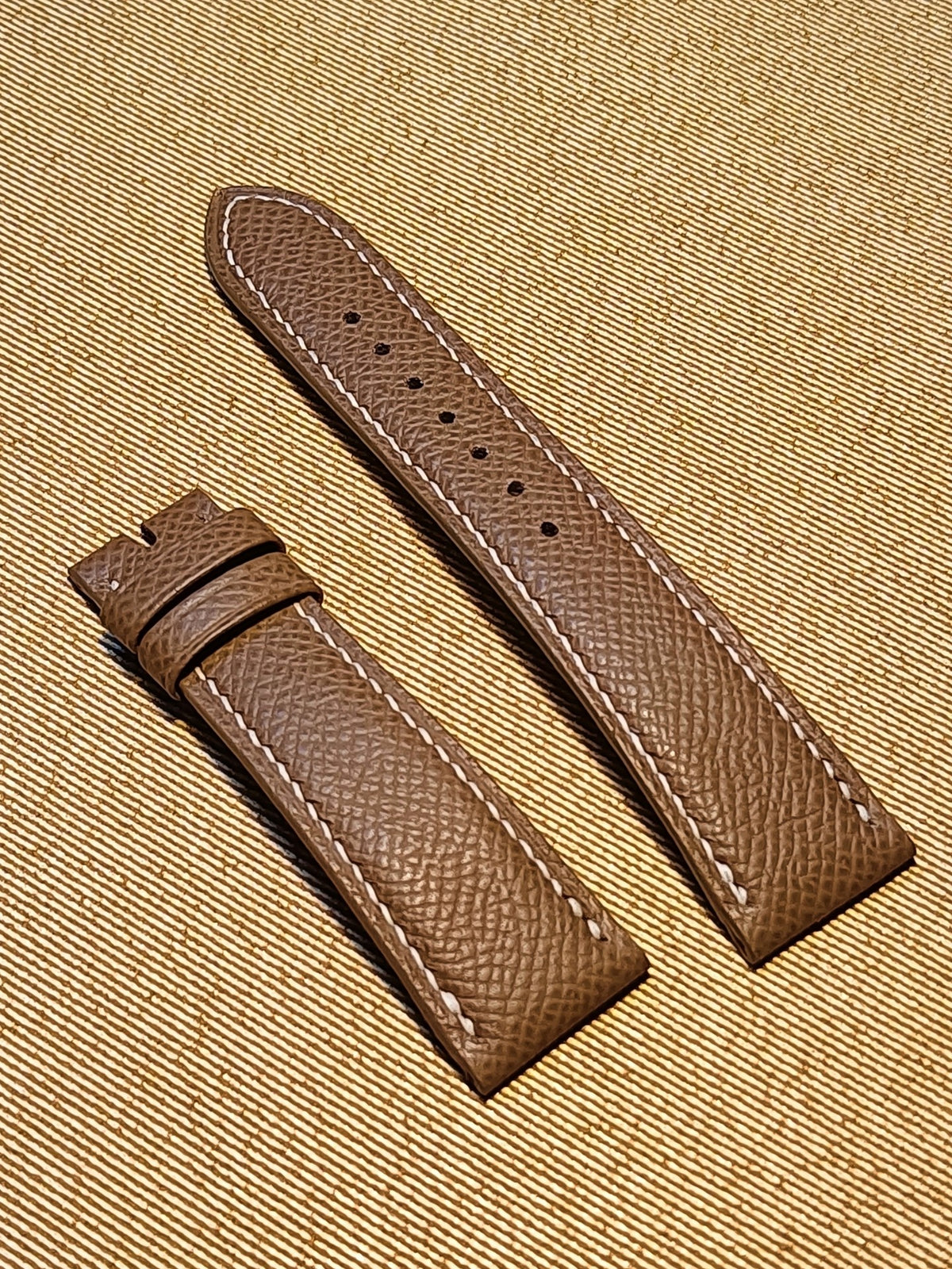 891174050180 - Image 1