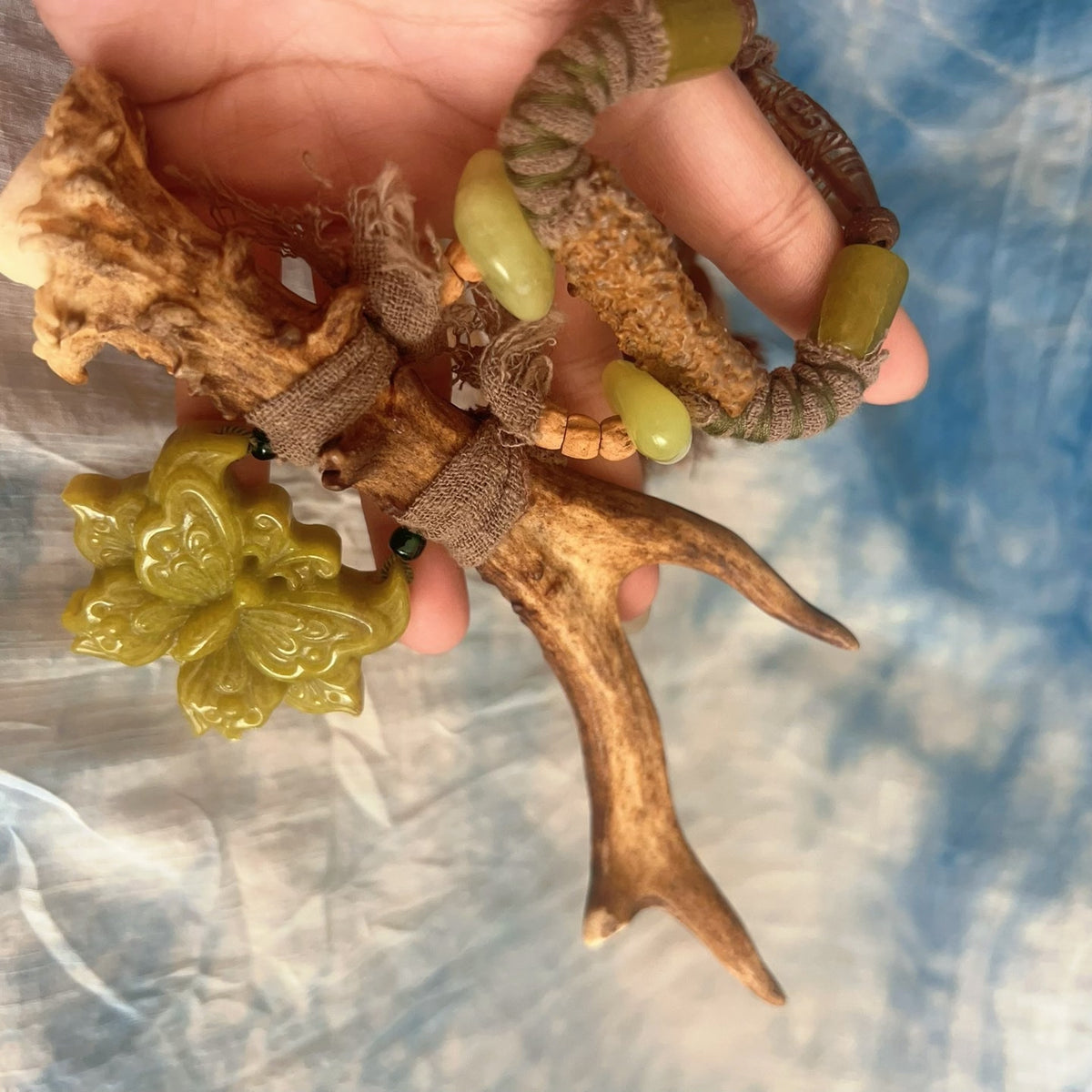 Handmade Deer Antler Jade Necklace