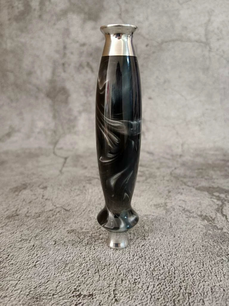 Manual Safety Razor with Alumilite Resin Handle