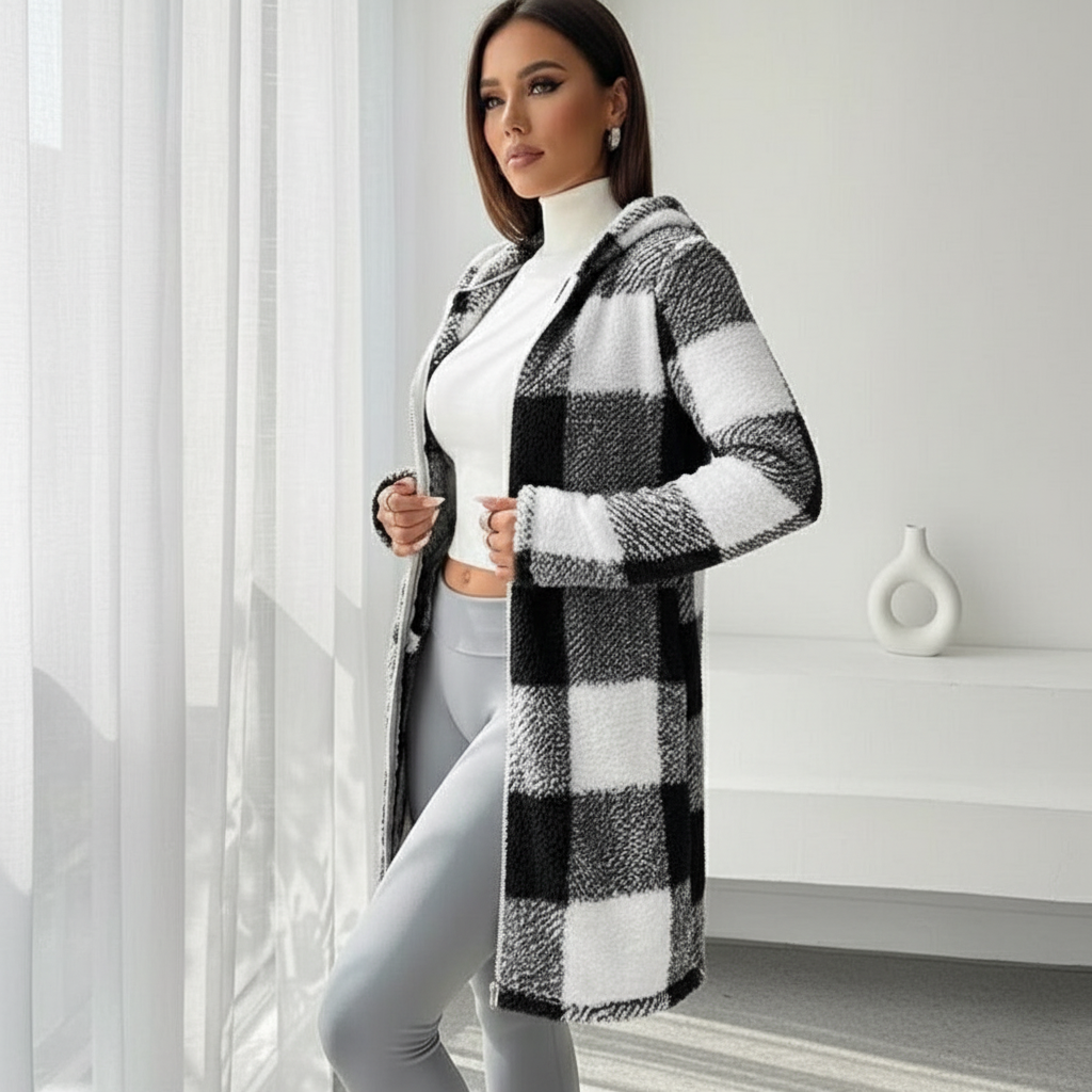 Mannequin en manteau à carreaux - Vue trois-quarts